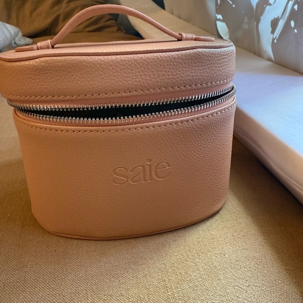 Saie Peach Mini Cosmetic Bag